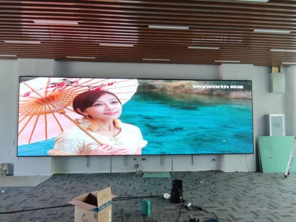 沾益P1.53led小间距屏安装案例